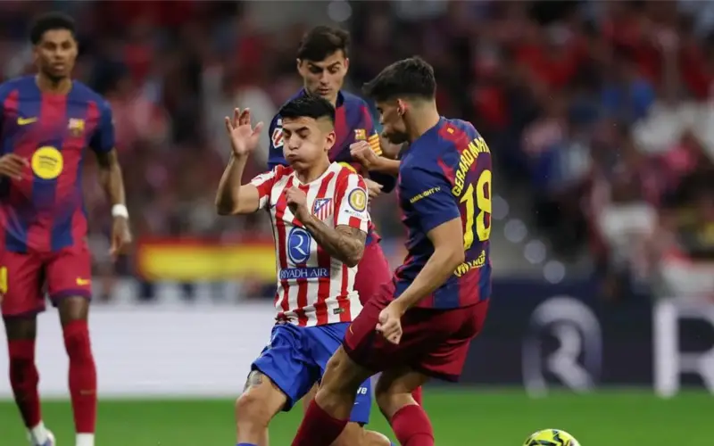 لجنة الحكام توضح مدى صحة قرار إلغاء بطاقة طرد جيرارد مارتن أمام أتلتيكو مدريد